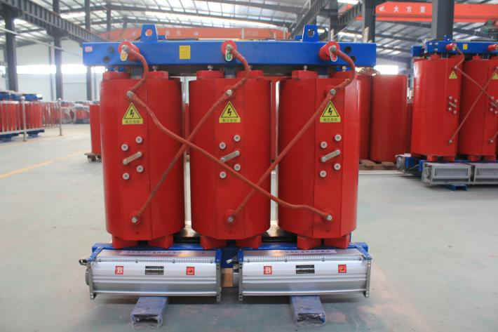 一般北京創(chuàng)聯(lián)匯通電氣全鋁的干式變壓器800kva價格是33900元，全銅的800kva干式變壓器價格是65000元。